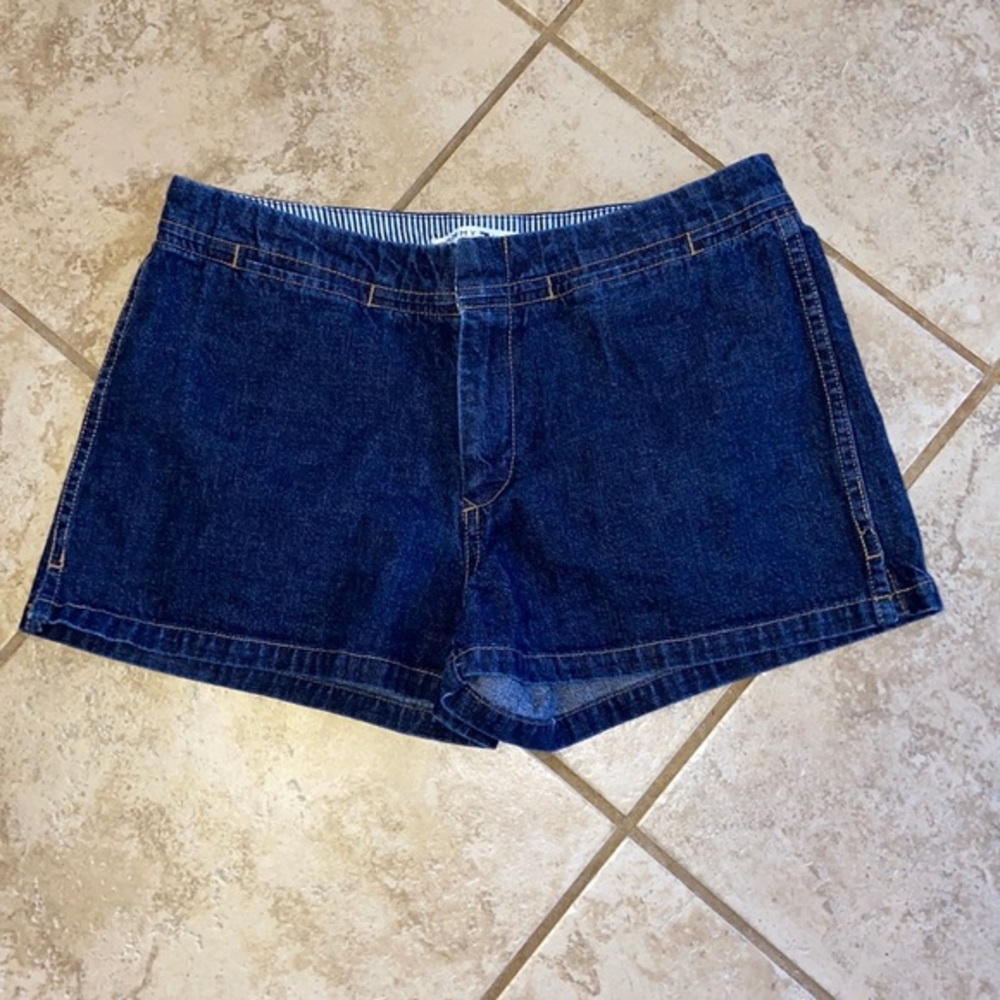 Tommy Hilfiger Vintage Dark Wash Short Shorts